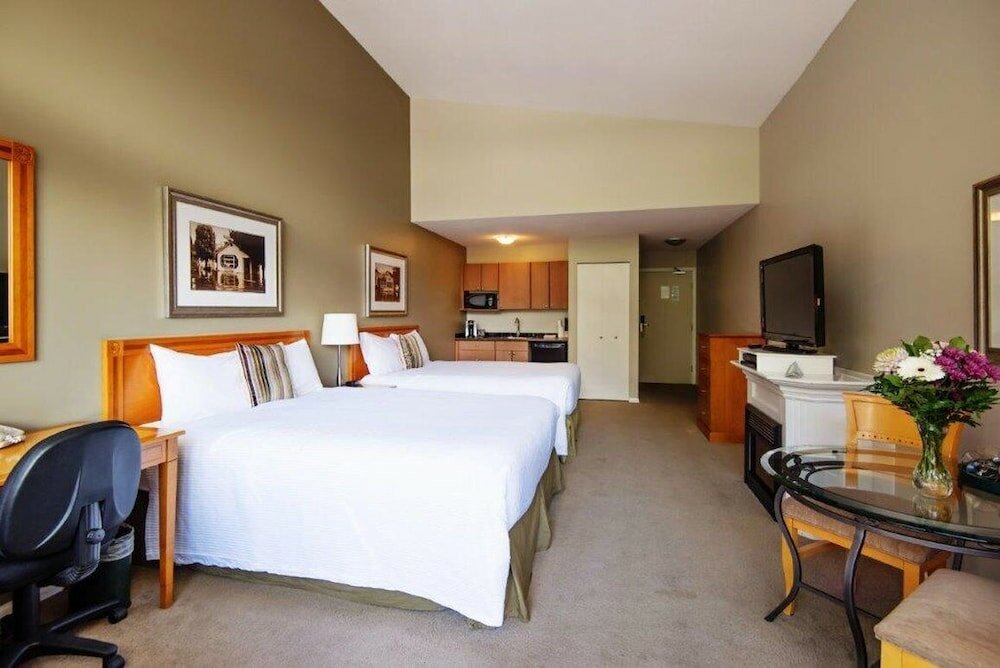 Фото Harrison Beach Hotel