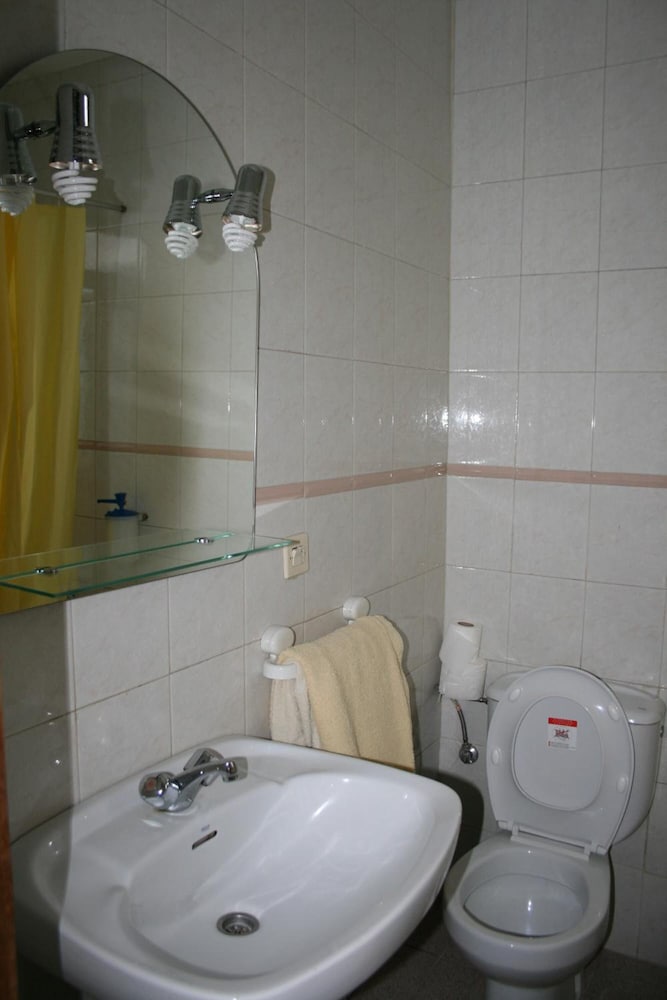 Фото Pensión Sea of Clouds