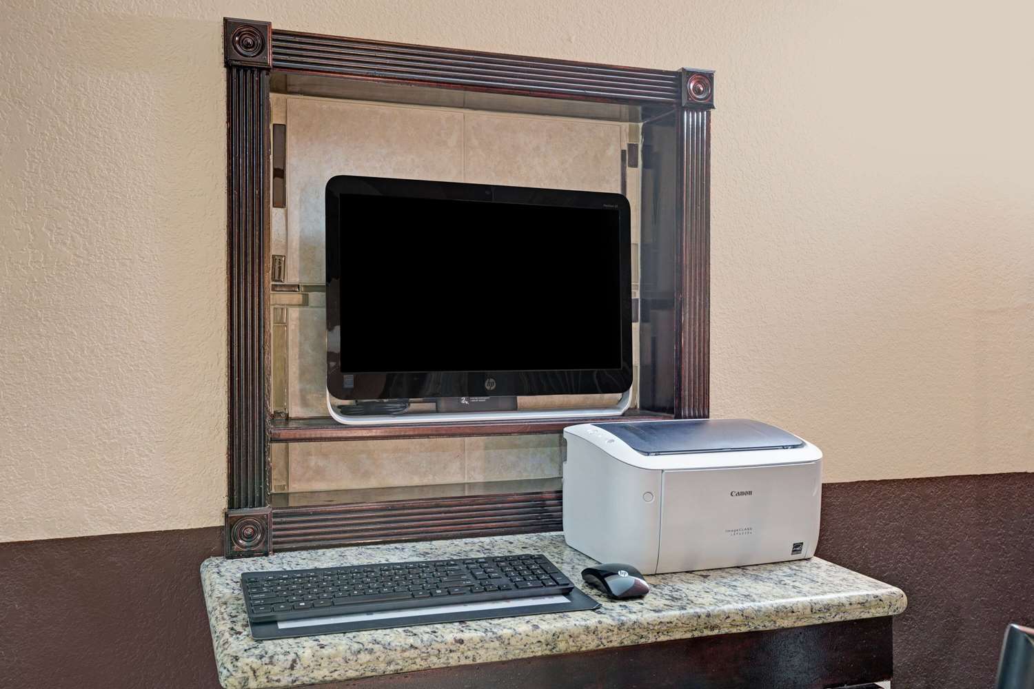 Фото Microtel Inn & Suites by Wyndham Houston