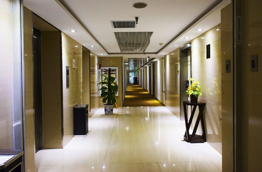 Фото Kaiserdom Hotel Guangzhou Ouzhuang