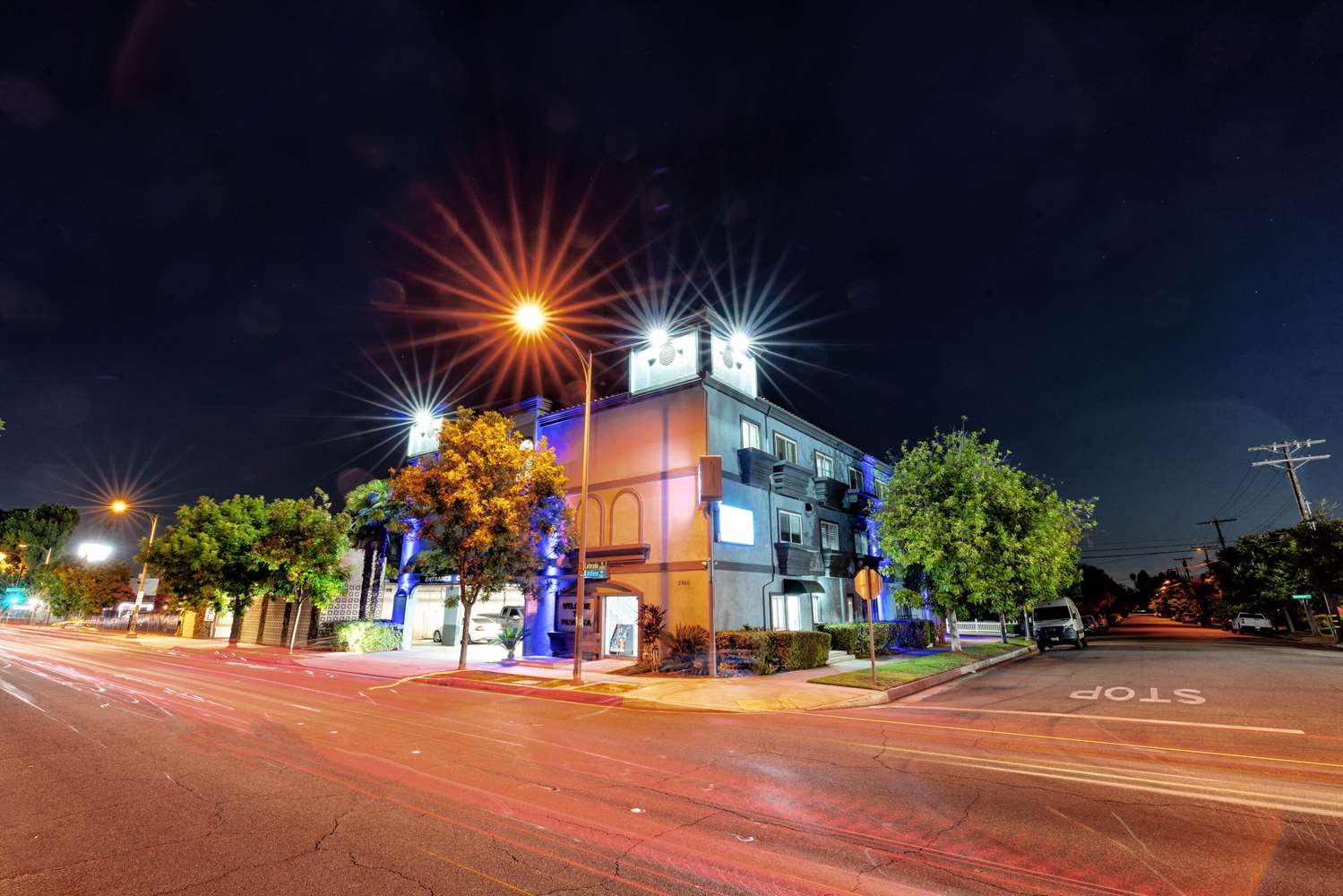 Фото Rodeway Inn & Suites Pasadena