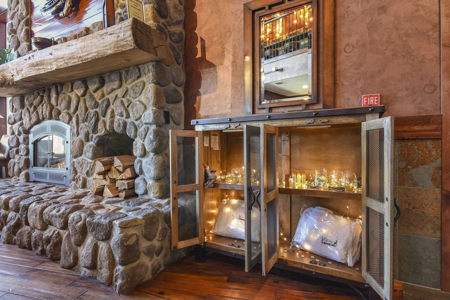 Фото Kathryn Riverfront Inn, Ascend Hotel Collection