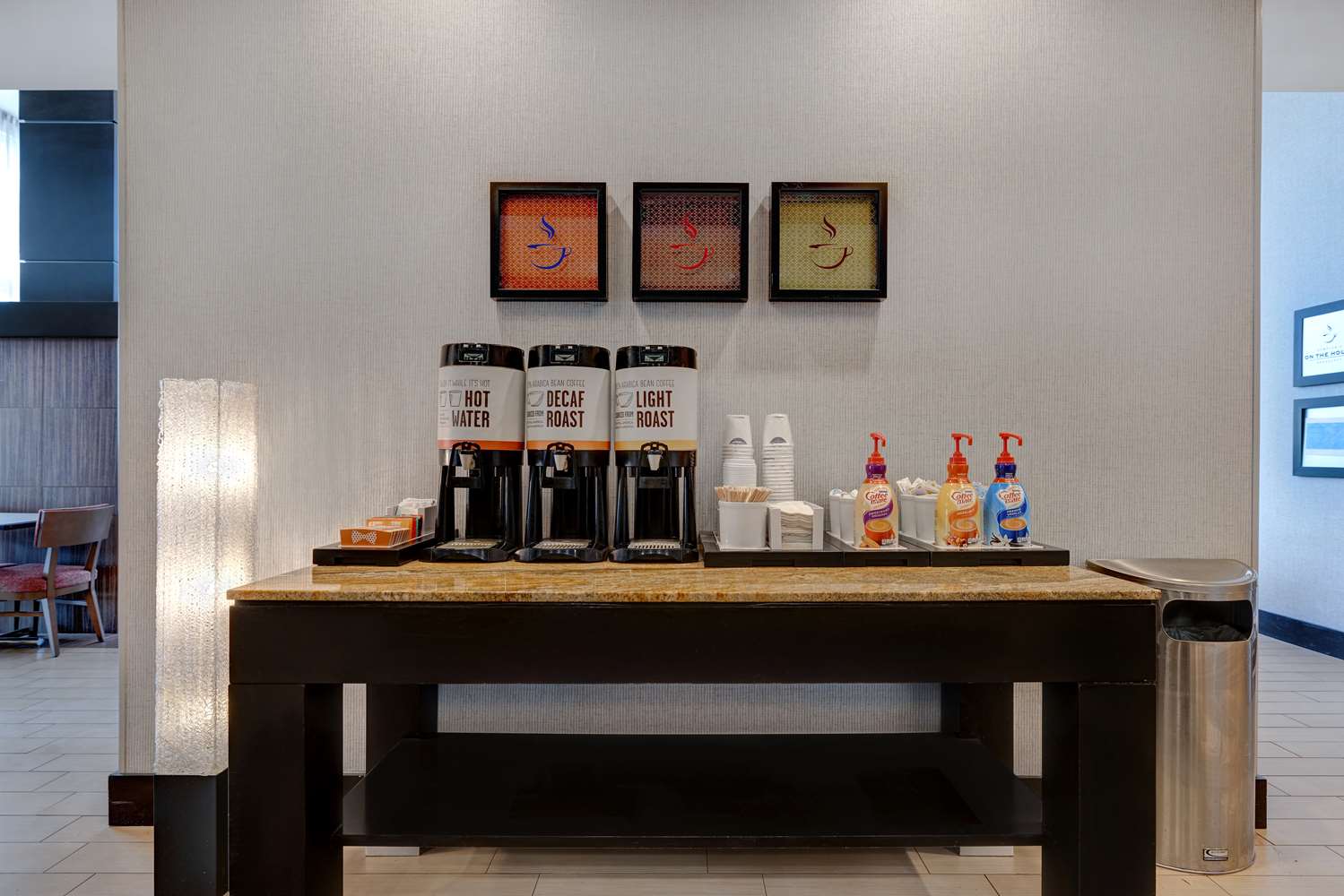 Фото Hampton Inn & Suites Seattle/Federal Way