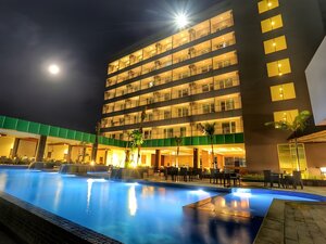 Гостиница Hotel Dalton Makassar