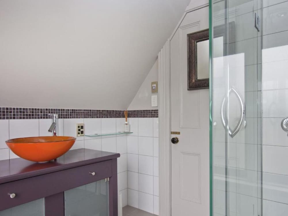 Фото Lilac Rose Boutique Bed and Breakfast