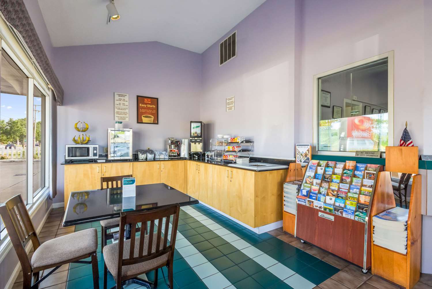 Фото Econo Lodge Little Creek