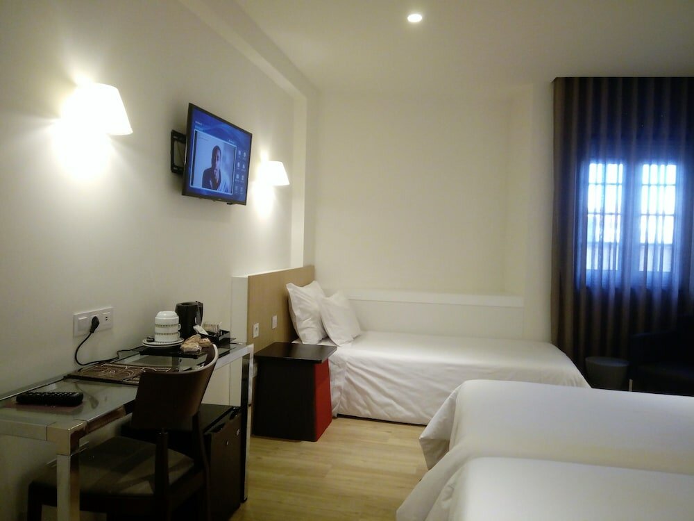 Фото Aveiro Center Hotel