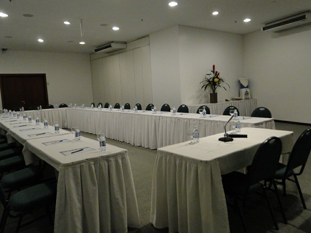 Фото Costa Do Mar Hotel