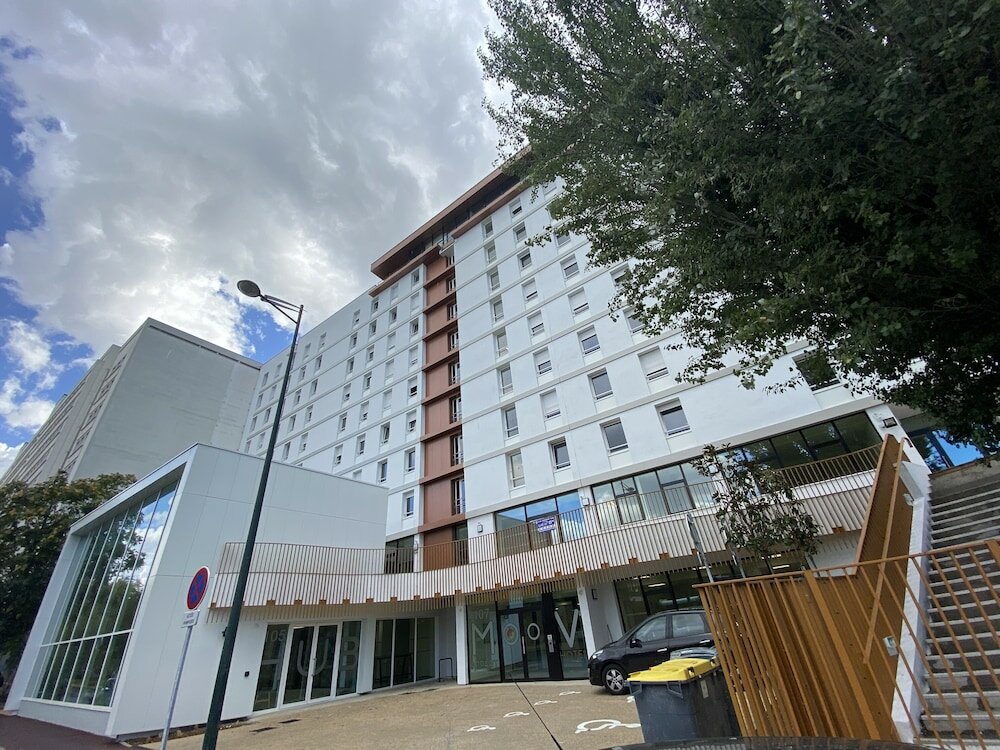 Фото Moov'Appart Hotel Clichy