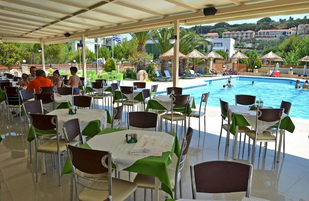 Фото Sunny Garden