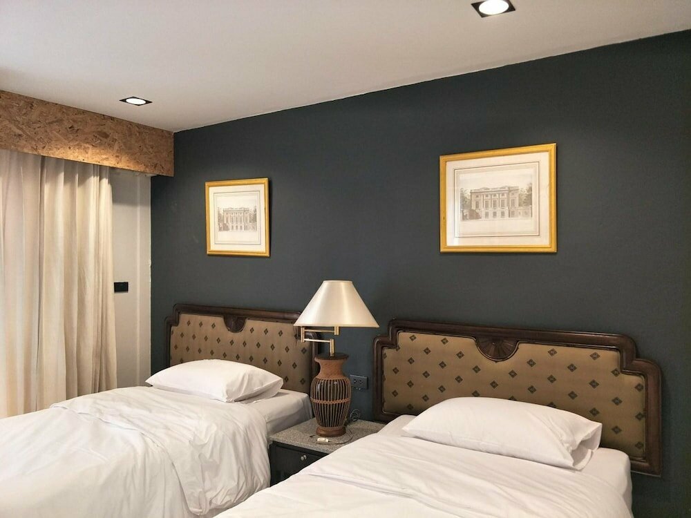 Hotel The 92 residence, Bangkok, photo