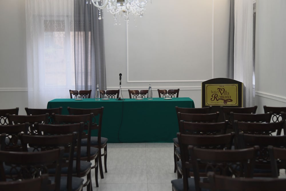 Фото Hotel Villa Romana