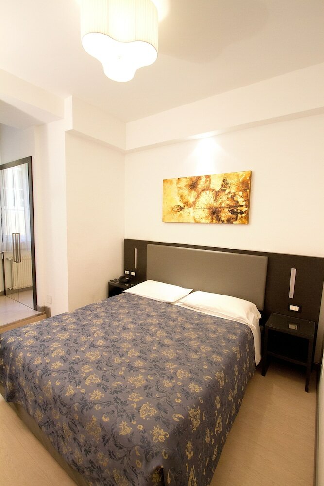 Фото Hotel Roma Trieste