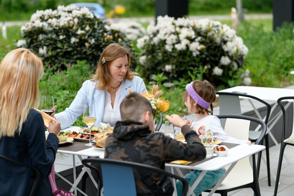 Фото Novotel Regensburg Zentrum