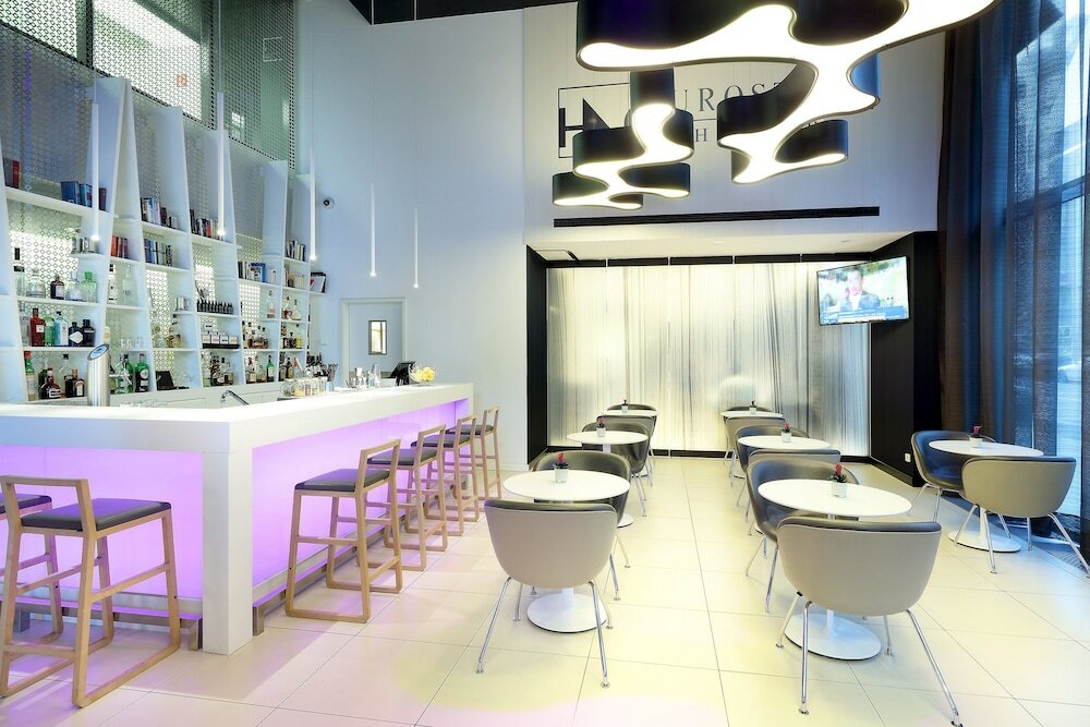 Фото Eurostars Book Hotel