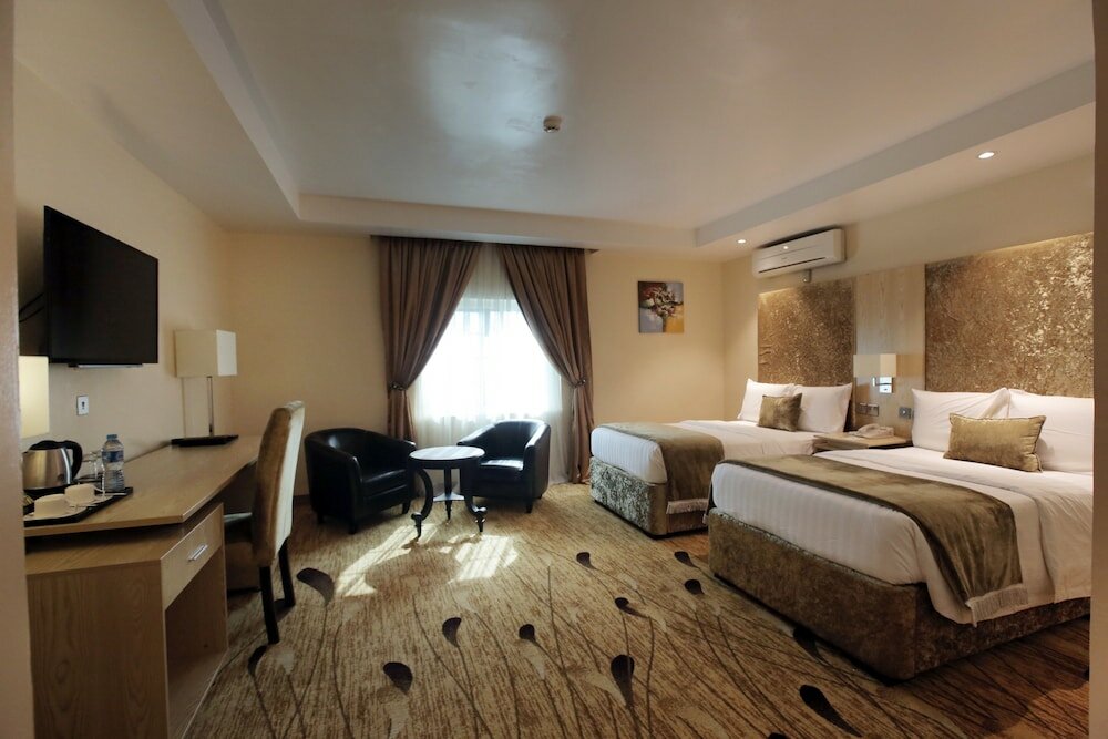 Фото Bon Hotel Elvis