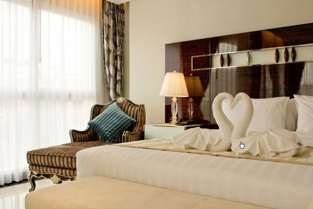 Фото Lk Royal Wing