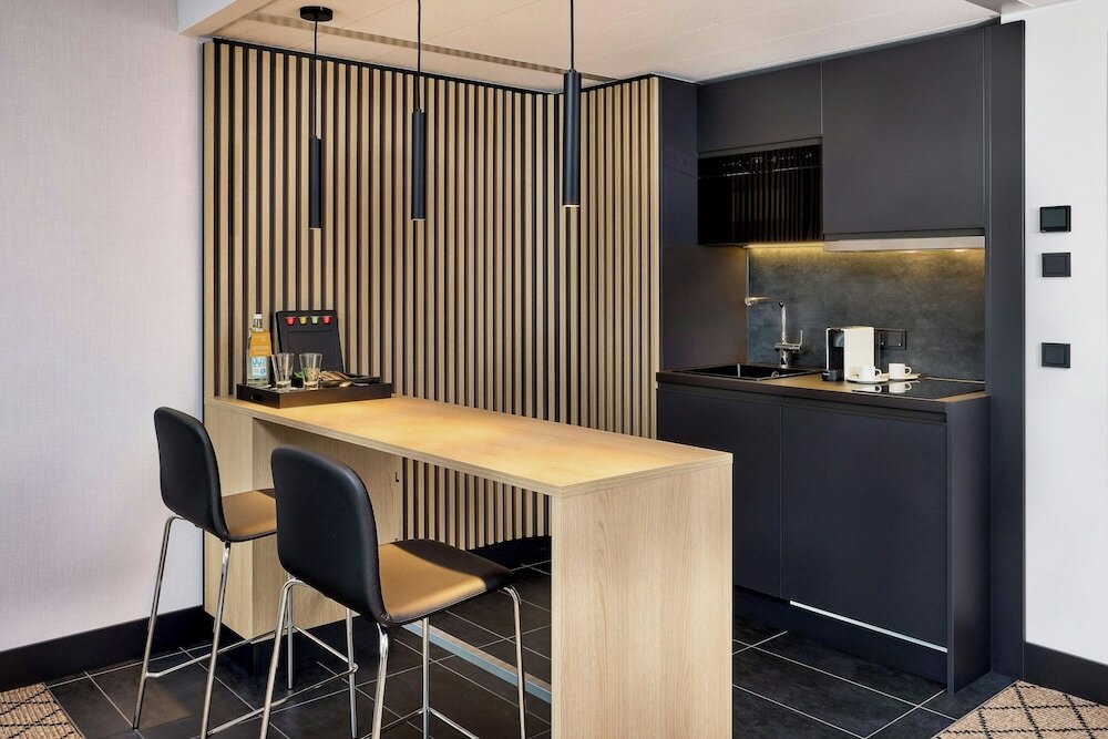 Фото Courtyard by Marriott Hannover Maschsee