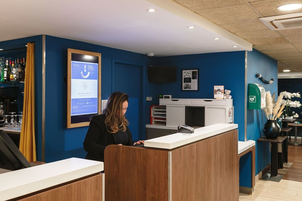 Фото Hotel Campanile Lyon Est Bron Eurexpo