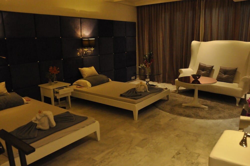 Фото Hua Chang Heritage Hotel Bangkok