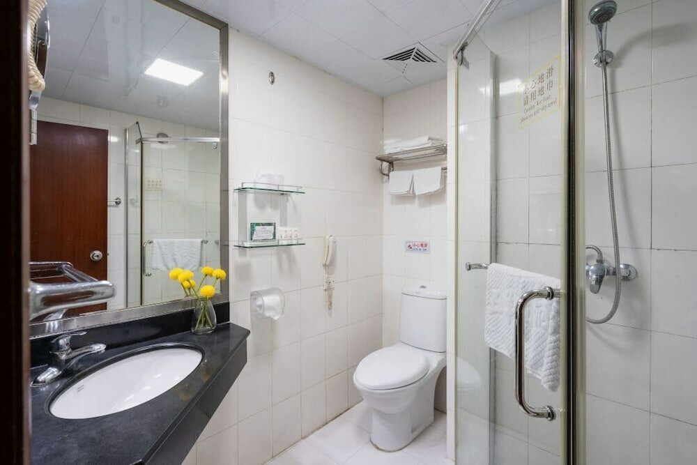 Фото Five Rams City Hotel