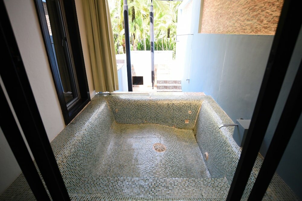 Фото Ramada by Wyndham Aonang Krabi