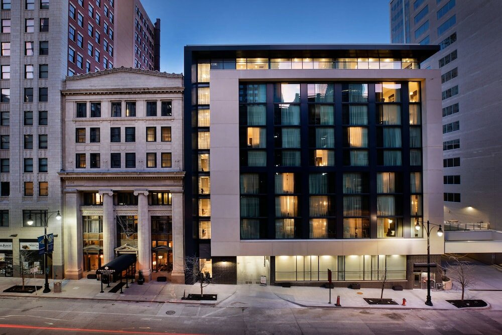 Фото отеля 1