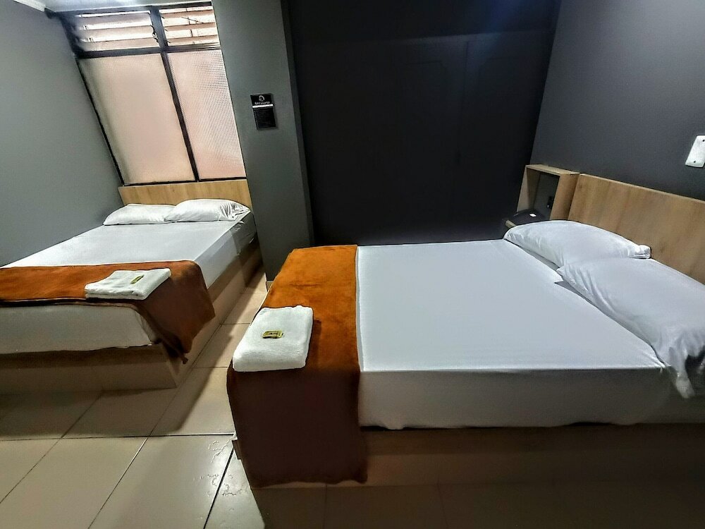 Фото Hotel Ruiseñor