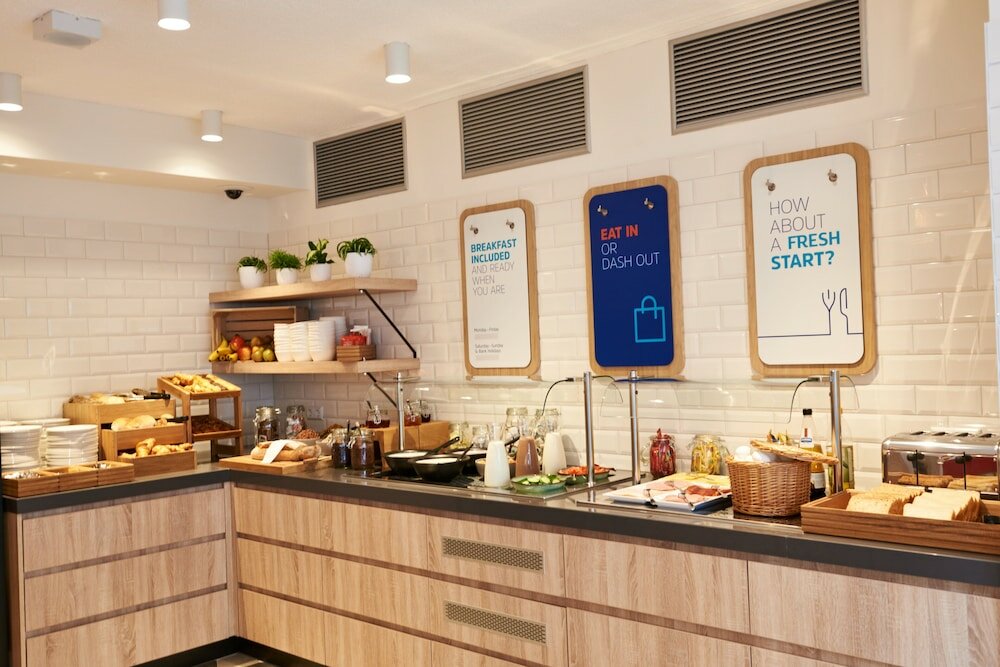 Фото Holiday Inn Express Brussels - Grand-Place, an Ihg Hotel