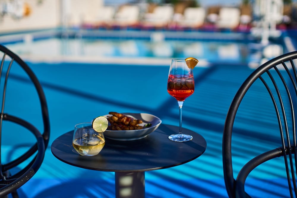 Фото The Ven at Embassy Row, Washington, D. C., a Tribute Portfolio Hotel