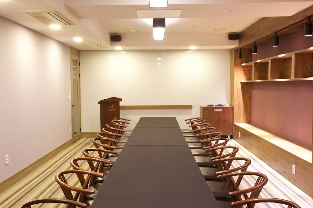 Фото The Koryo Hotel