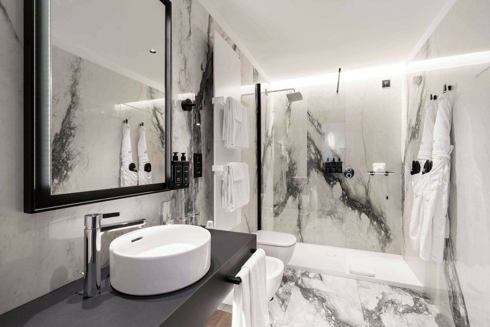 Фото Palazzo Touring Club Milan, A Radisson Collection Hotel