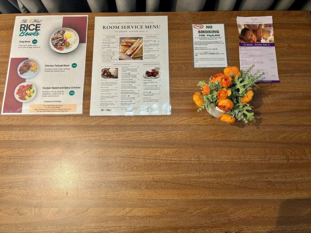 Фото The E-Hotel Makati