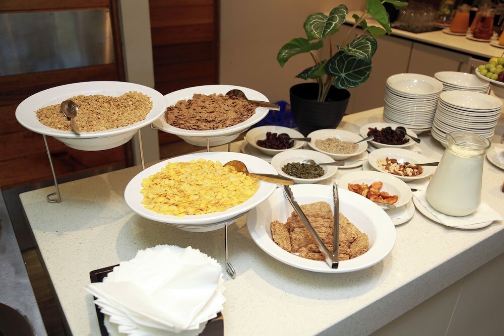 Фото Blue Lagoon Hotel and Conference Centre