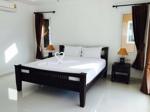 Гостиница Shangrilah Bungalow в Маенаме