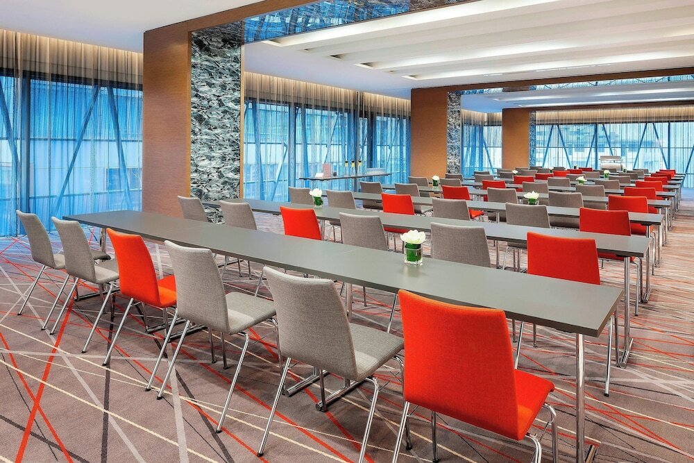 Фото Sheraton Zurich Hotel