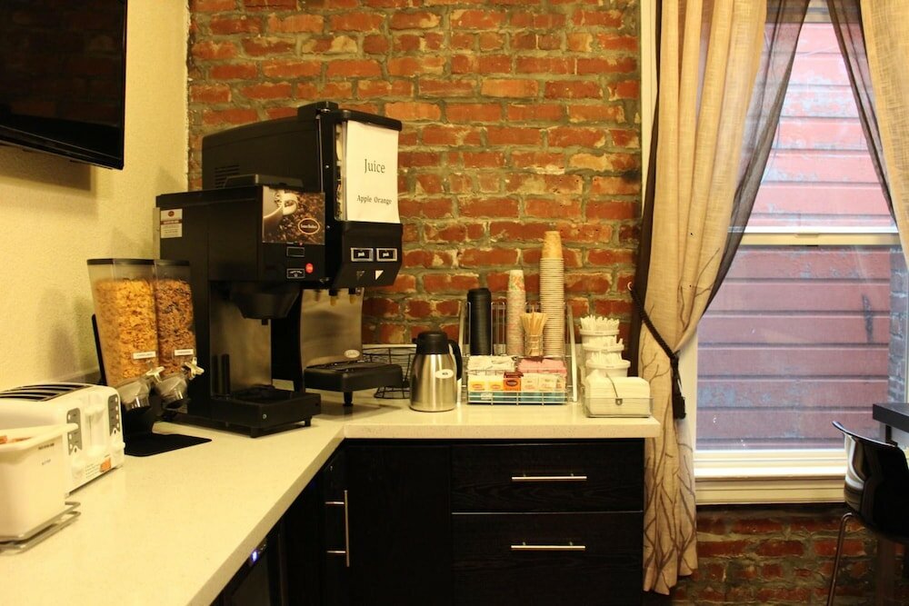 Фото Inn on Folsom