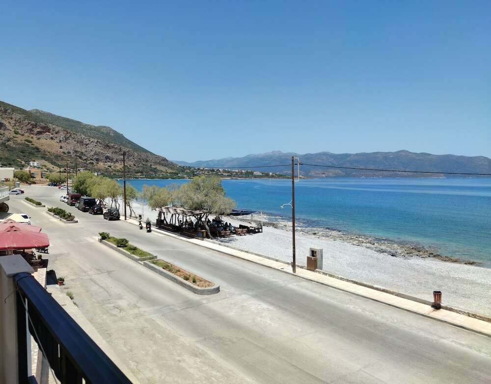 Фото Filoxenia Hotel