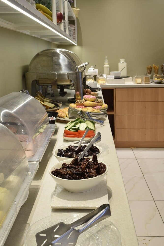 Фото John's Hotel