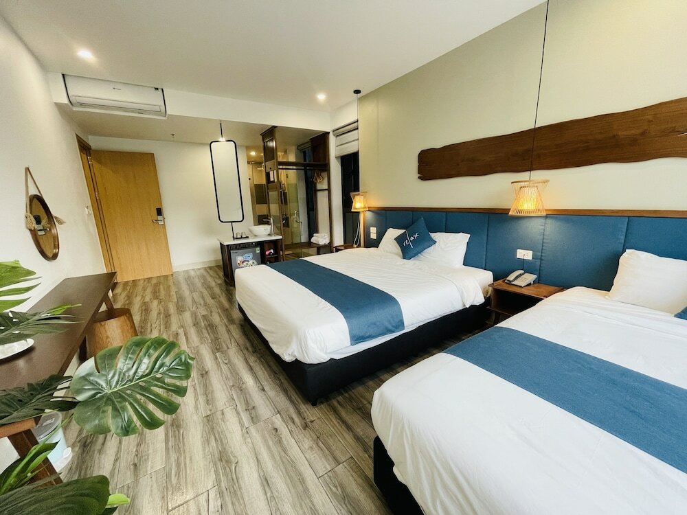 Фото The Light Hotel