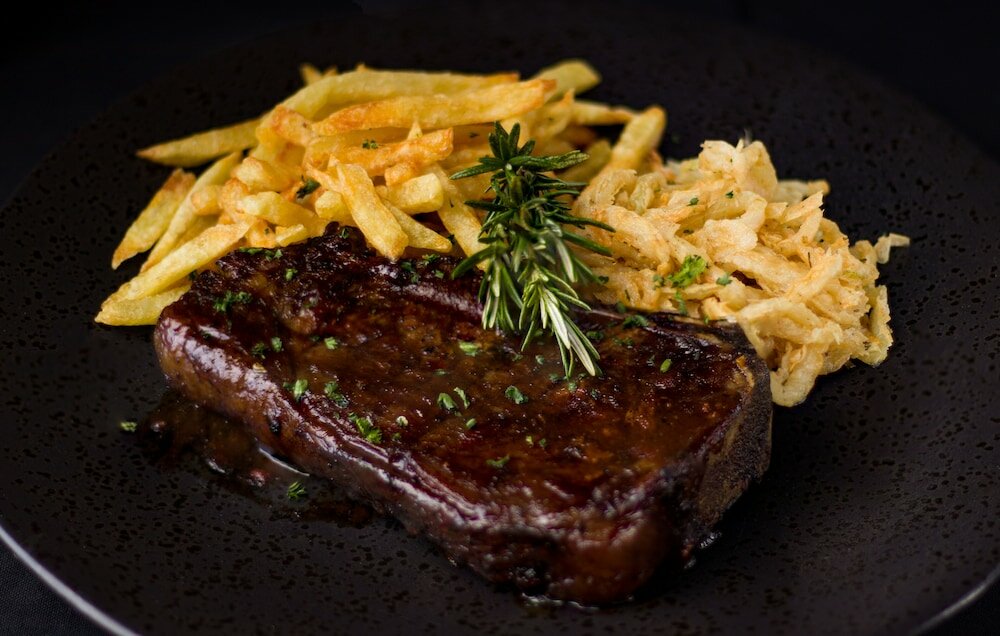 Фото Protea Hotel by Marriott Johannesburg Balalaika Sandton