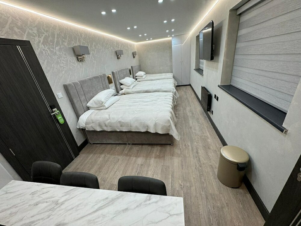 Фото Park Avenue Hotel