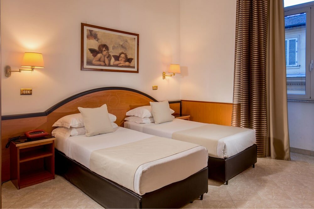 Фото Hotel Sonya