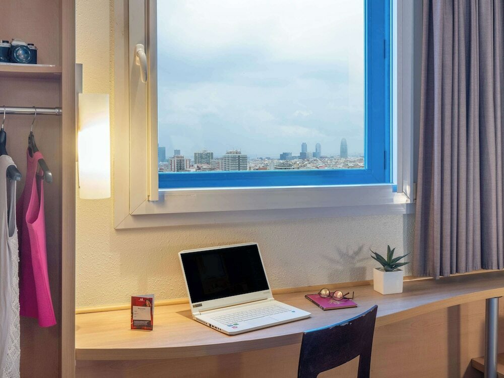 Фото Ibis Barcelona Meridiana