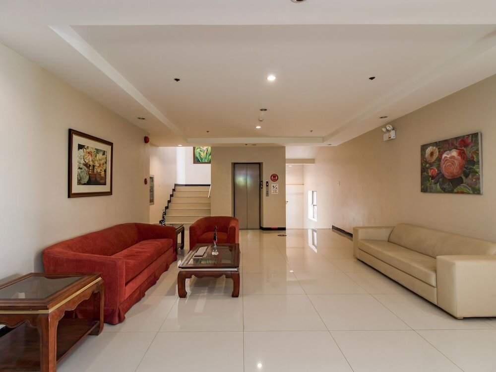 Фото Main Hotel & Suites