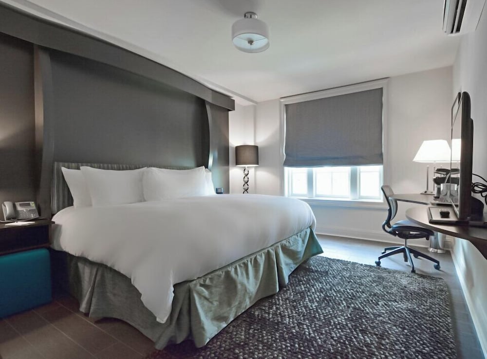 Фото White House Hotel