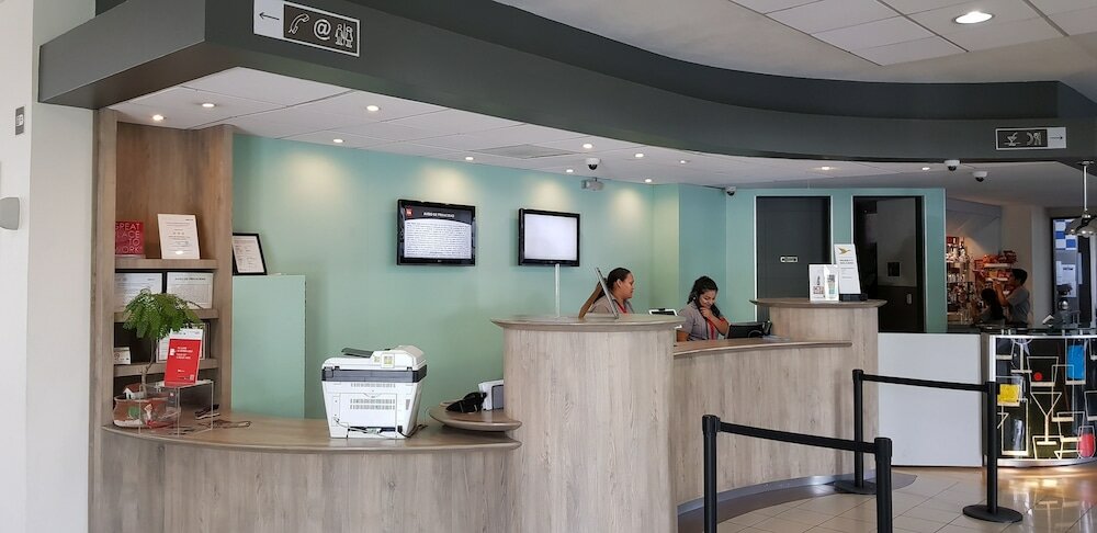 Фото Ibis Monterrey Valle