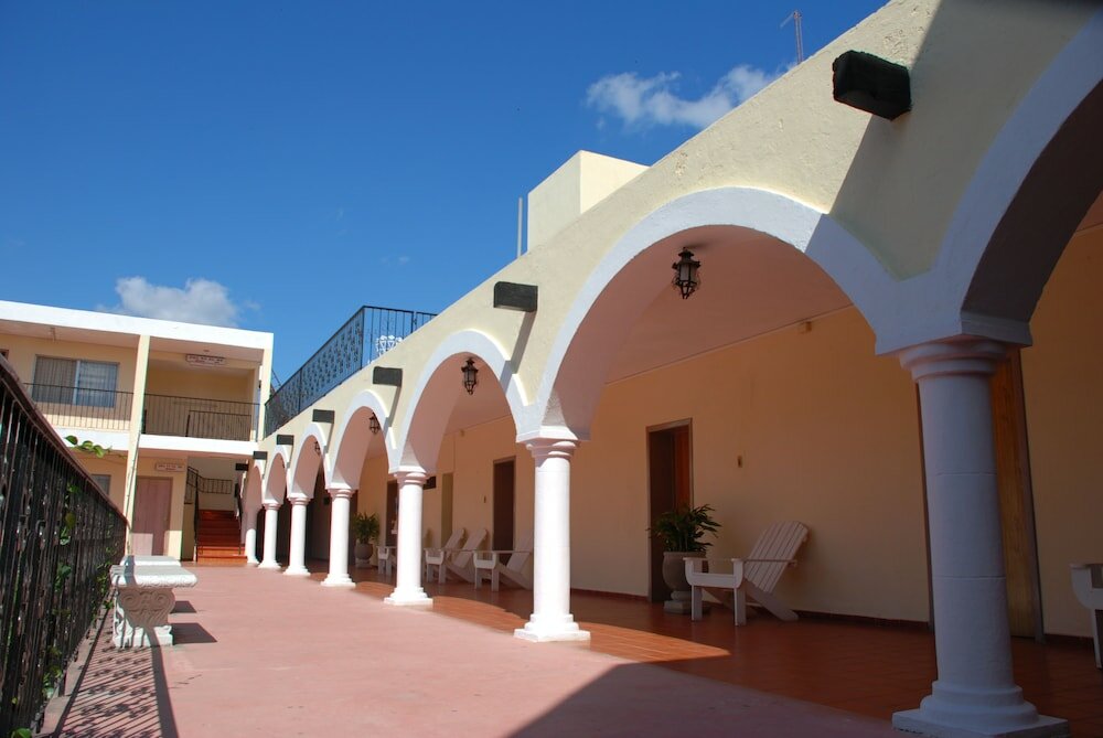 Фото Hotel María de la Luz