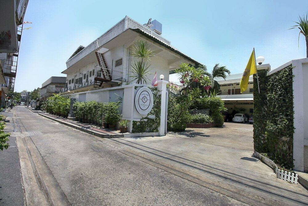 Hotel Rajata Hotel, Bangkok, photo