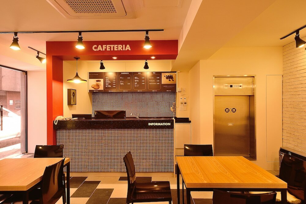 Фото Red Guest House